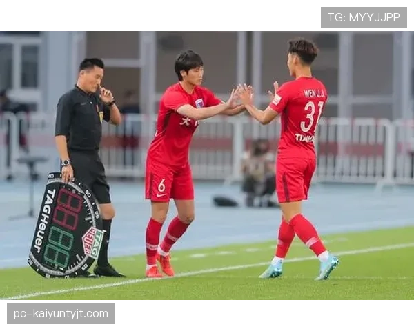 换人次数规则详解：为何每场最多换5人却能换6名球员？